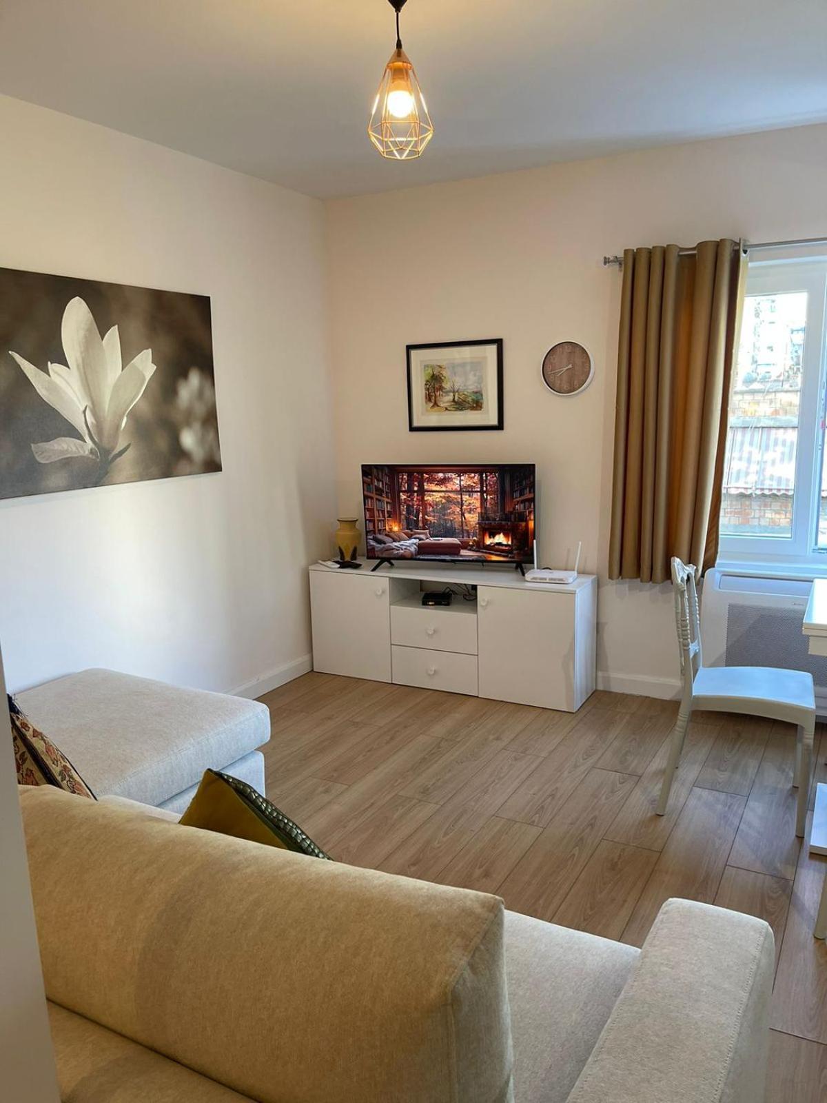 Apartment Dream *